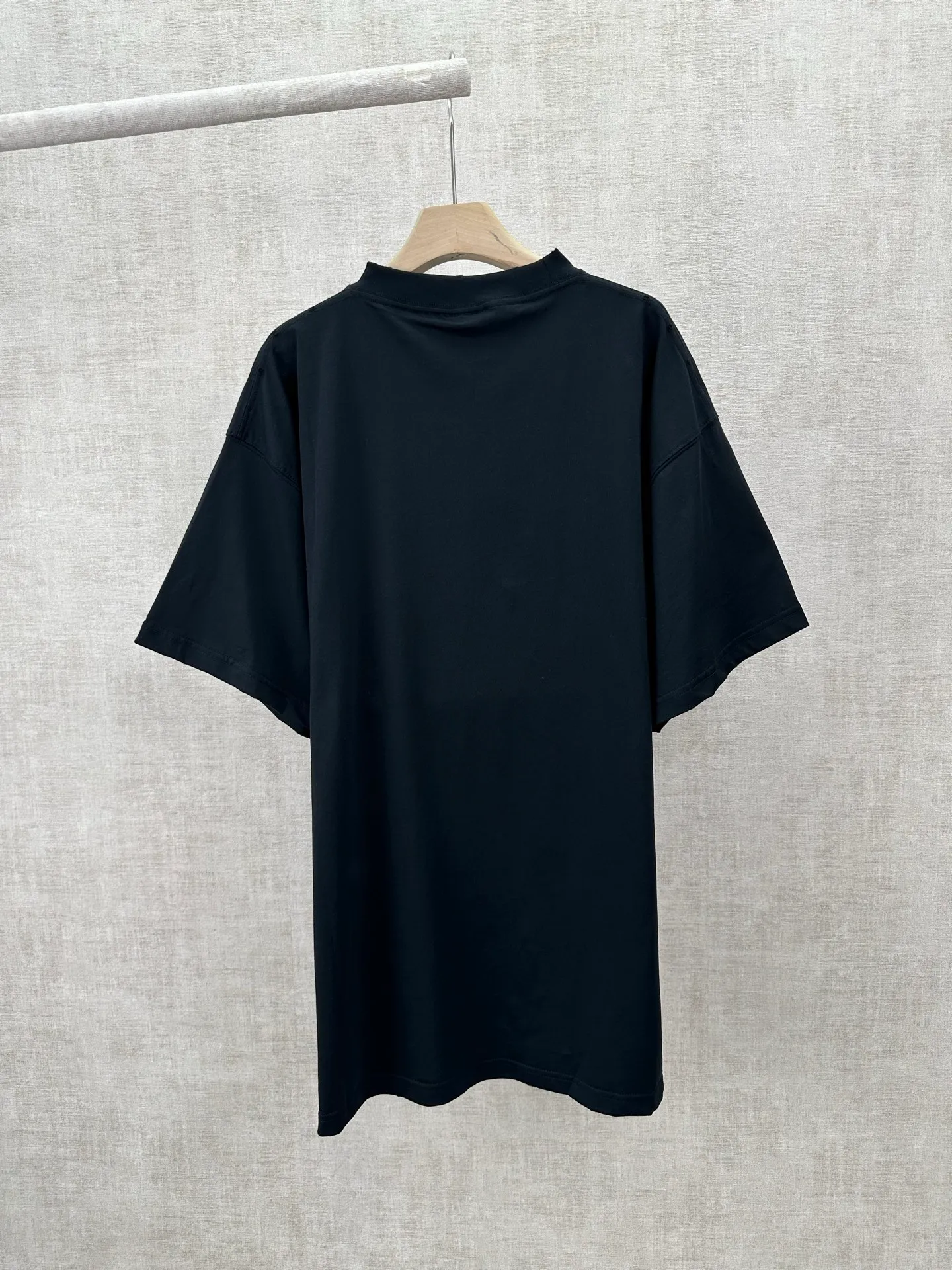 26ss New Arrival ， ， Paris thunderstorm Same Style Sizes：x S. S. M. L